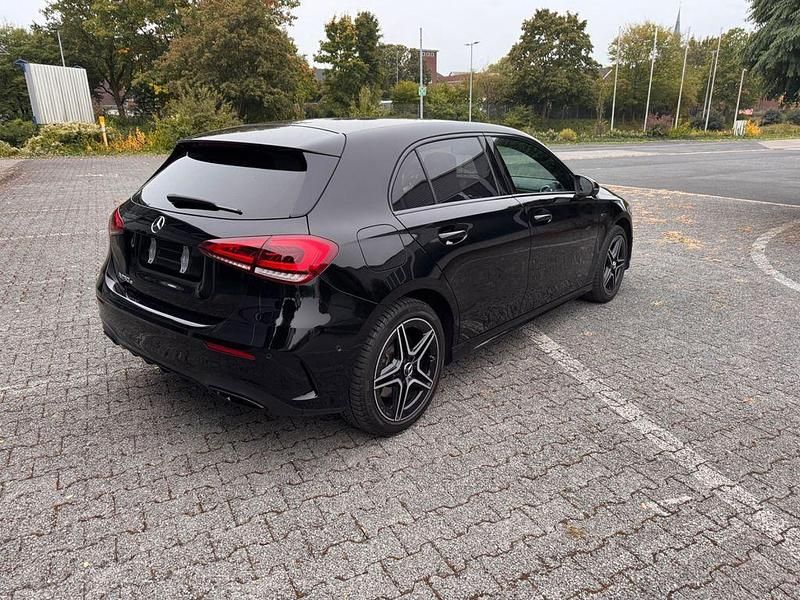 Gebraucht Mercedes A250 AMG line 218 PS (160 kW) 2020 Schwarz Limousine