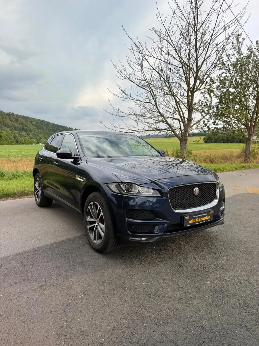 Gebraucht Jaguar F-Pace Prestige 241 PS (177 kW) 2019 Blau SUV