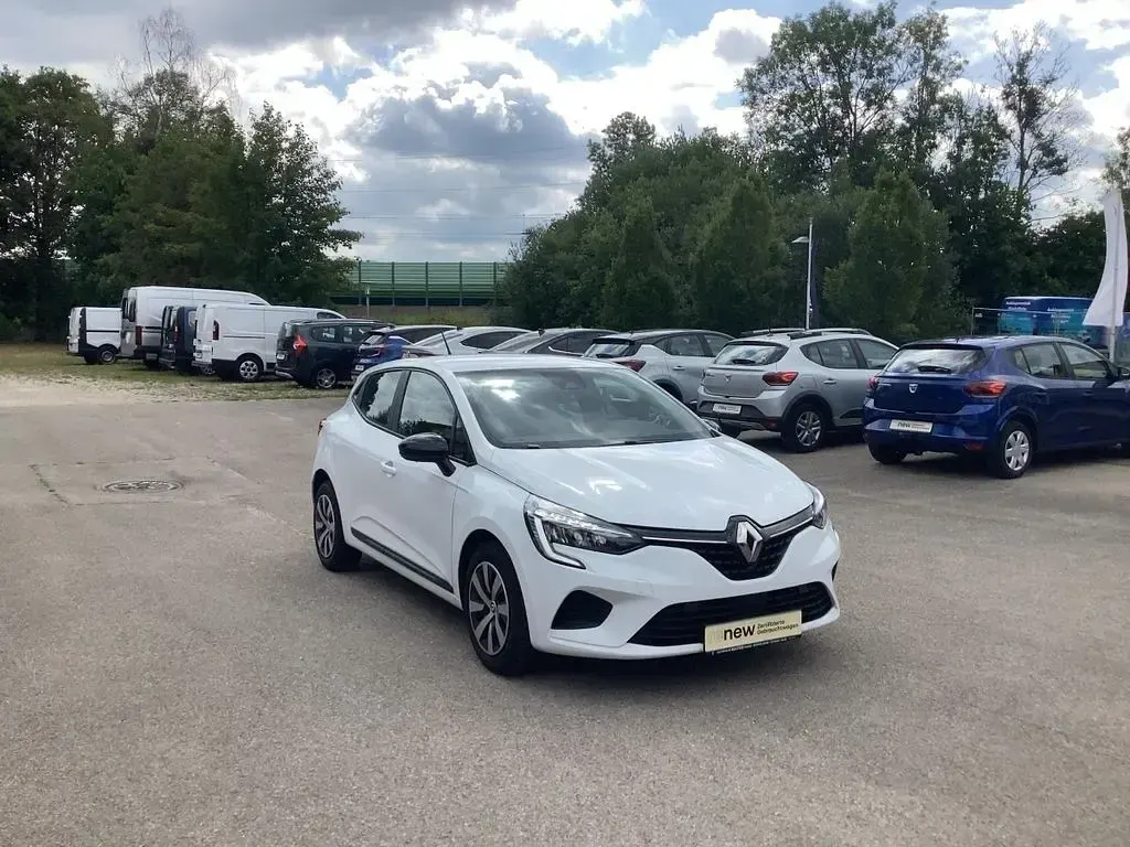 Gebraucht Renault Clio V Equilibre 67 PS (49 kW) 2023 Arktisweiß Limousine