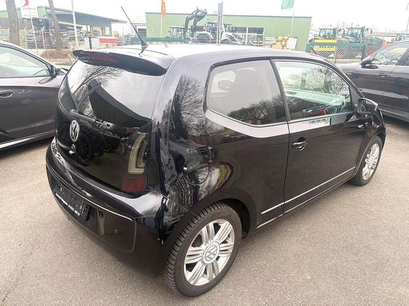 Second-hand VW up! 75 CP (55 kW) 2011 Negru Hatchback