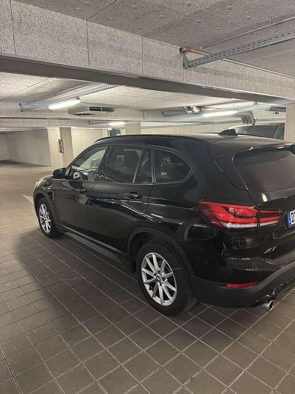 Gebraucht BMW X1 Advantage 140 PS (102 kW) 2020 Schwarz SUV