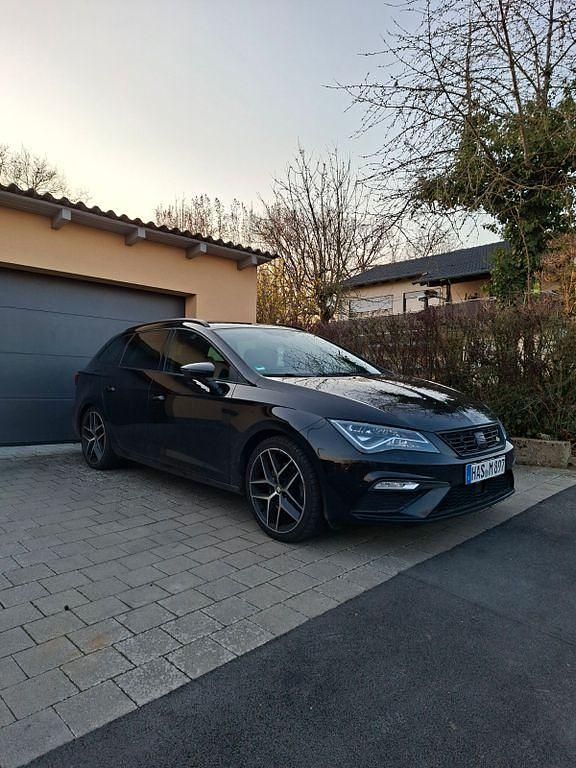 Gebraucht Seat Leon ST Black Edition 190 PS (139 kW) 2019 Schwarz Kombi
