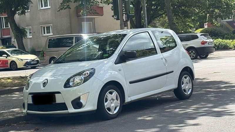 Weiß Gebraucht 2011 Renault Twingo Authentique Kleinwagen | 5.000 € (Etwas zu teuer) - Bild 1/4