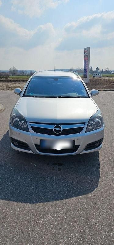 Gebraucht Opel Vectra 150 PS (110 kW) 2008 Silber Kombi