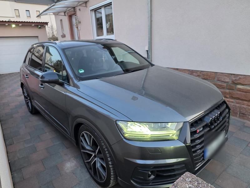 Gebraucht Audi SQ7 435 PS (319 kW) 2018 Grau SUV