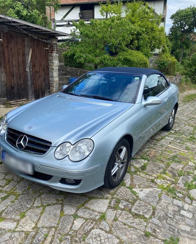 Andere außenfarben Gebraucht 2005 Mercedes CLK200 Avantgarde Cabrio | 5.850 € (Guter Preis) - Bild 1/4