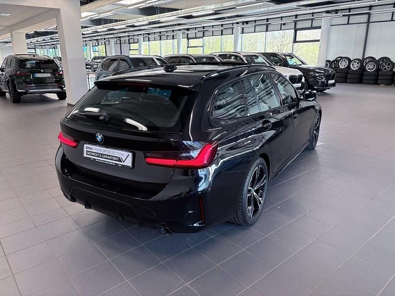 Gebraucht BMW 320 M Sport 190 PS (139 kW) 2023 Schwarz Kombi