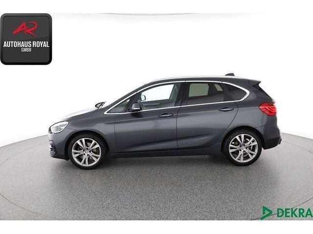 Gebraucht BMW 220 Active Tourer Luxury Line 178 PS (130 kW) 2021 Van / Kleinbus