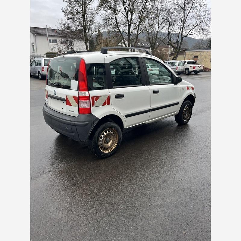 Gebraucht Fiat Panda 51 PS (37 kW) 2006 Weiß Kleinwagen