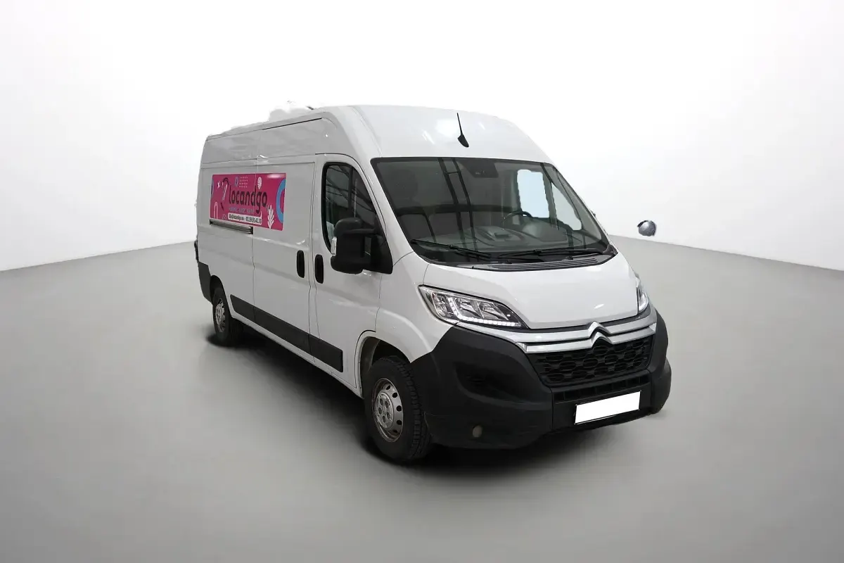 Używany Citroën Jumper 140 KM (102 kW) 2023 Biały Minivan