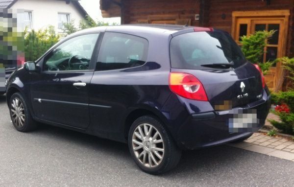 Gebraucht Renault Clio III Exception 152 PS (111 kW) 2006 Violett metallic Limousine
