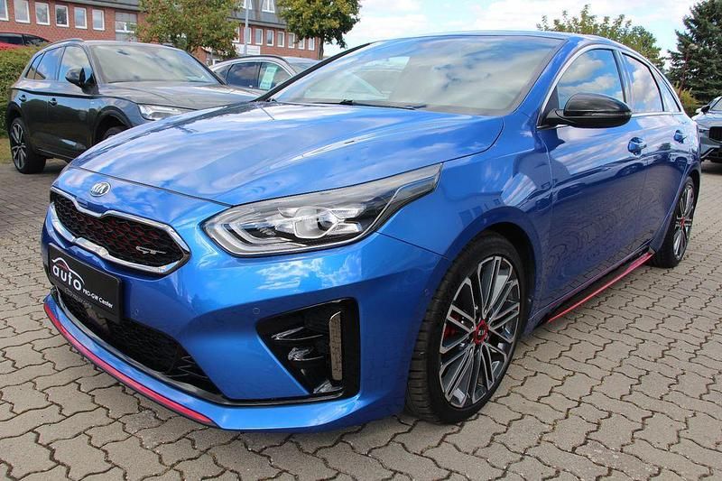 Blau Gebraucht 2021 Kia ProCeed Kleinwagen | 27.990 € (Etwas zu teuer) - Bild 1/4