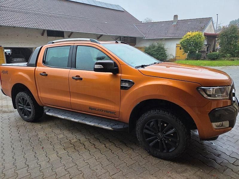 Orange Gebraucht 2017 Ford Ranger Wildtrack Abholung | 25.900 € (Fairer Preis) - Bild 1/4