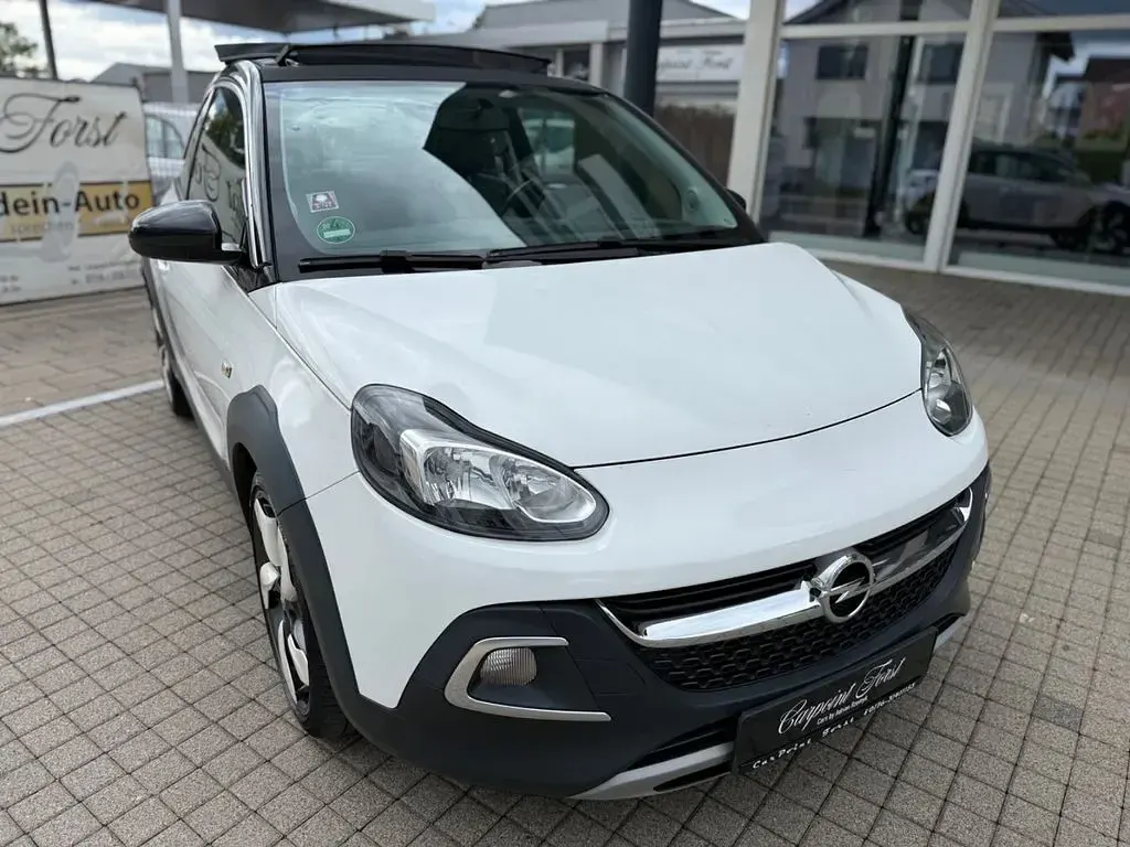 Gebraucht Opel Adam Rocks Rocks 116 PS (85 kW) 2014 Weiß Kleinwagen