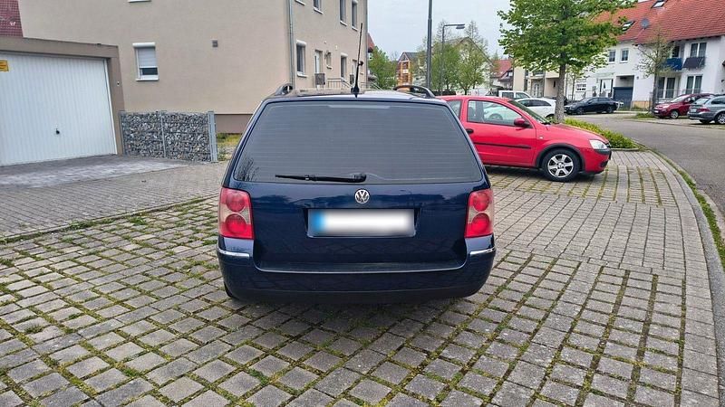 Gebraucht VW Passat Highline 193 PS (141 kW) 2001 Kombi