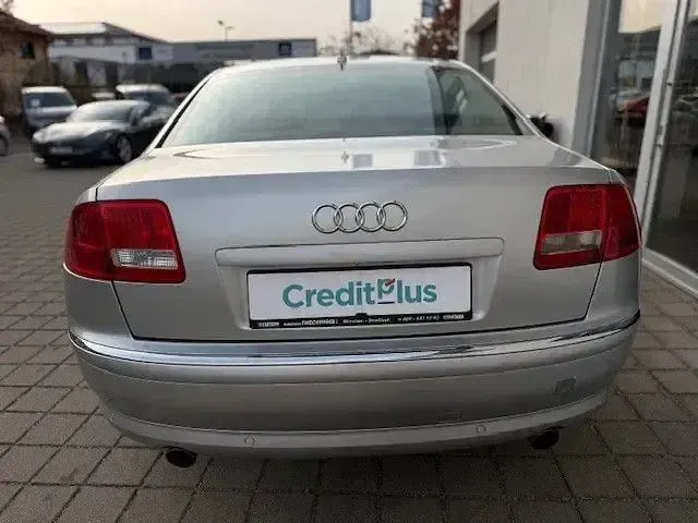 Usado Audi A8 Performance 260 HP (191 kW) 2007 Prateado Sedan