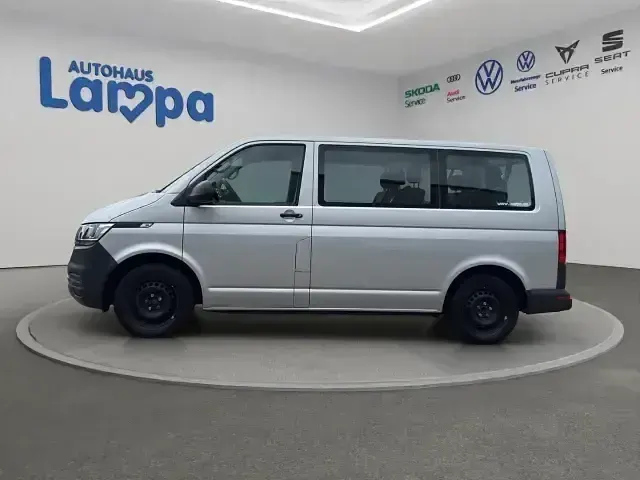 Gebraucht VW Transporter 110 PS (80 kW) 2021 Reflexsilber metallic Van