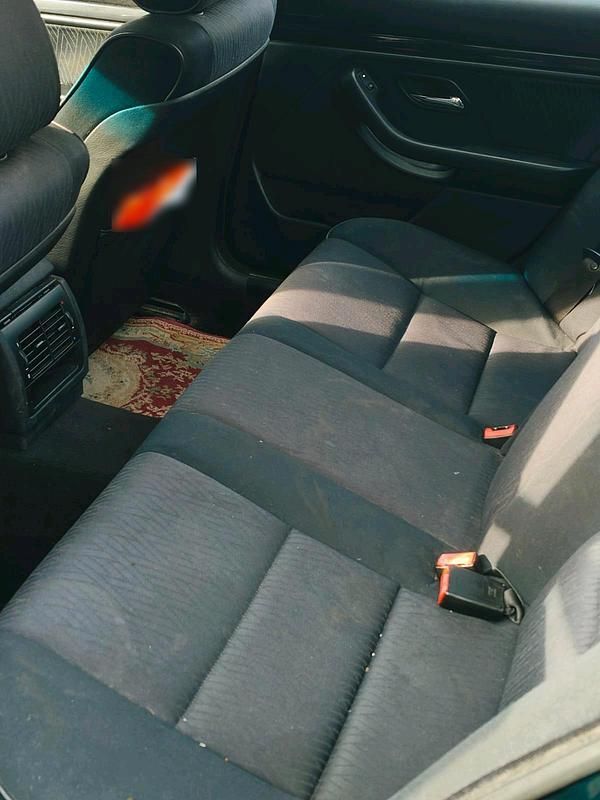 Gebraucht BMW 523 1999 Grün Limousine