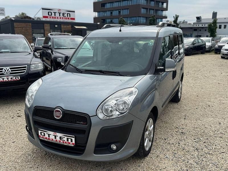 Grau Gebraucht 2014 Fiat Doblò Van / Kleinbus | 6.990 € (Etwas zu teuer) - Bild 1/4