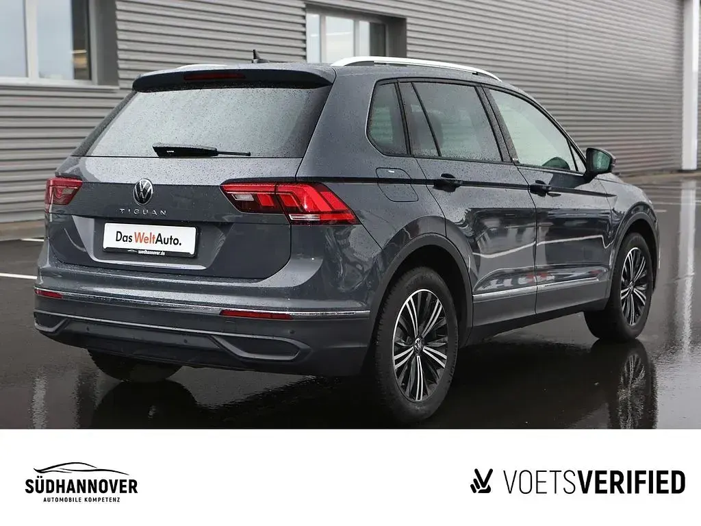 Gebraucht VW Tiguan Active 150 PS (110 kW) 2021 Grau SUV
