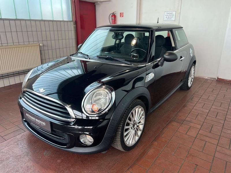 Gebraucht Mini ONE 98 PS (72 kW) 2010 Schwarz Kleinwagen