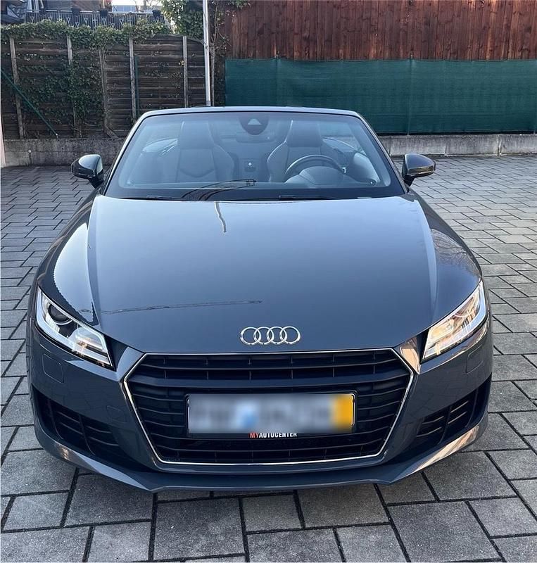 Gebraucht Audi TT Roadster Design 230 PS (169 kW) 2016 Grau Cabrio