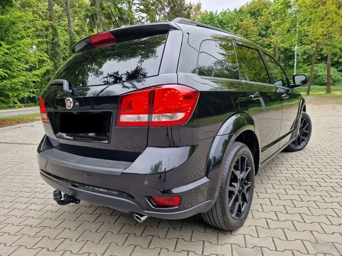 Occasion Fiat Freemont Black Code 170 ch (125 kW) 2015 Noir SUV