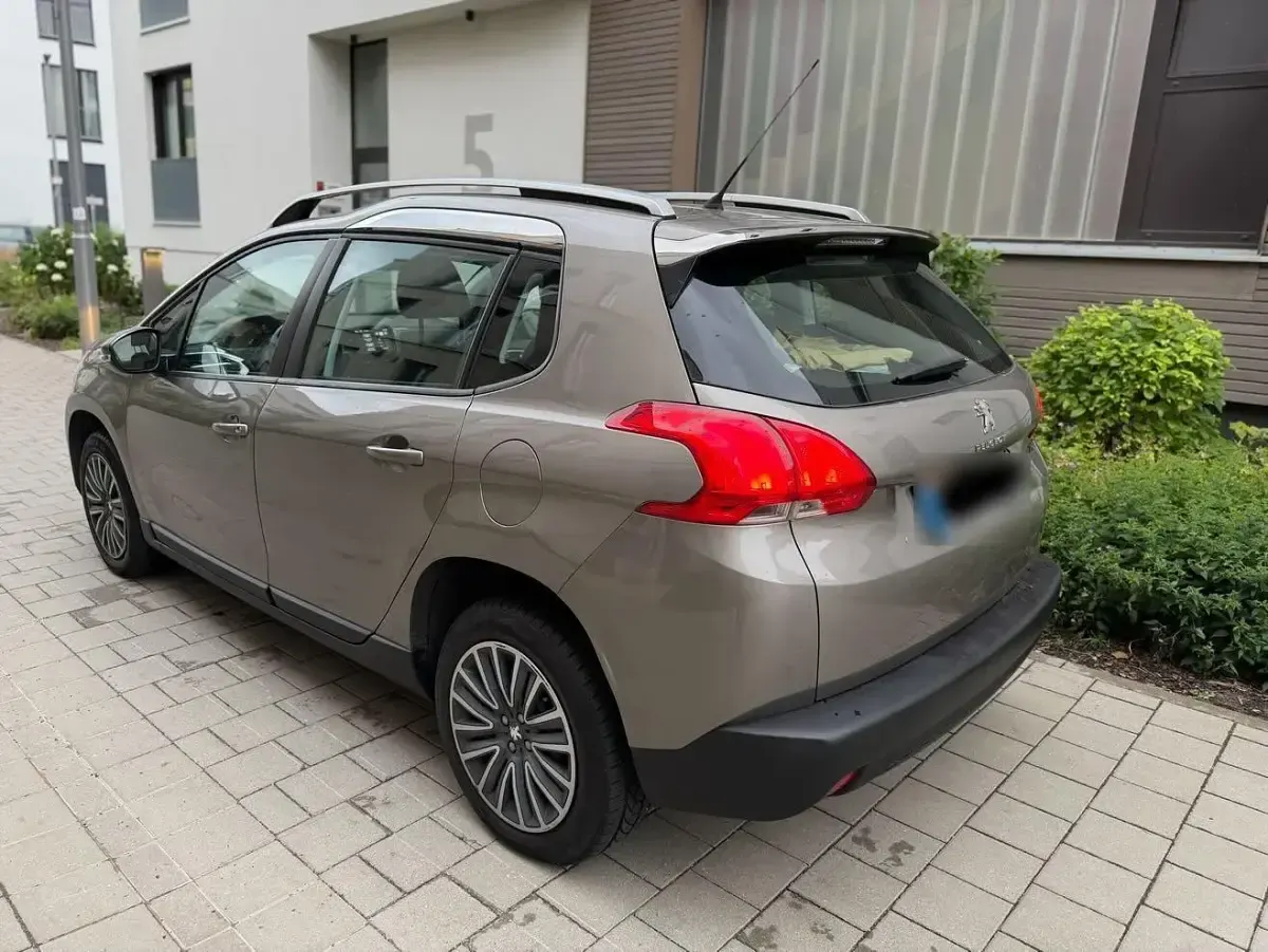 Gebraucht Peugeot 2008 82 PS (60 kW) 2015 Braun SUV