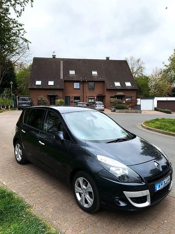 Schwarz Gebraucht 2011 Renault Scénic III Van / Kleinbus | 3.100 € (Superpreis) - Bild 1/4