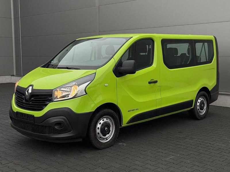 Gebraucht Renault Trafic 125 PS (91 kW) 2016 Grün Van / Kleinbus
