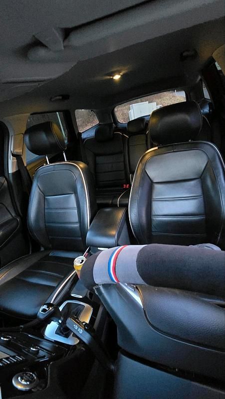 Gebraucht Ford Mondeo 140 PS (102 kW) 2014 Schwarz Kombi