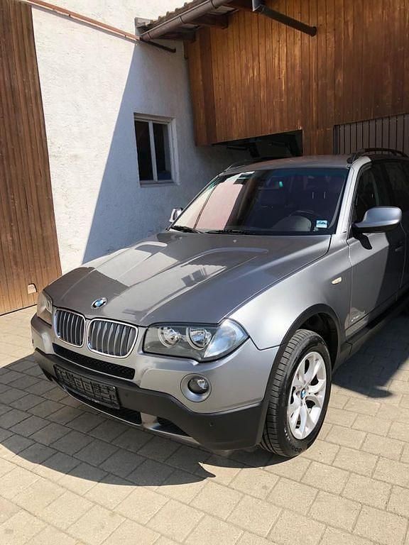 Silber Gebraucht 2010 BMW X3 SUV | 5.499 € (Fairer Preis) - Bild 1/4