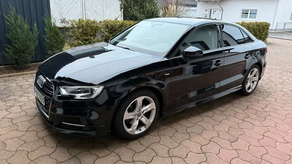 Gebraucht Audi A3 S-Line 150 PS (110 kW) 2017 Schwarz Limousine