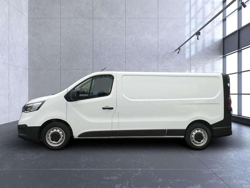 Gebraucht Renault Trafic Komfort 131 PS (96 kW) 2022 Weiß Van / Kleinbus