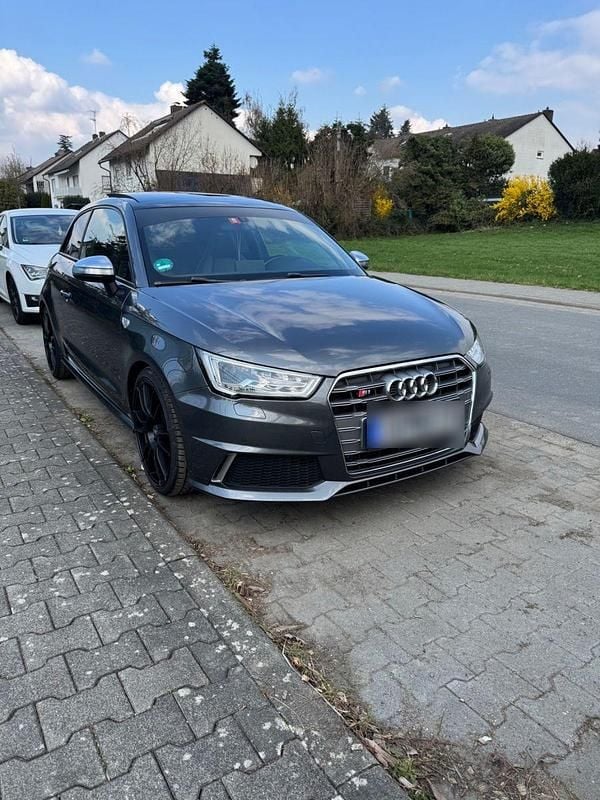 Gebraucht Audi S1 Sport 231 PS (169 kW) 2015 Grau Kleinwagen