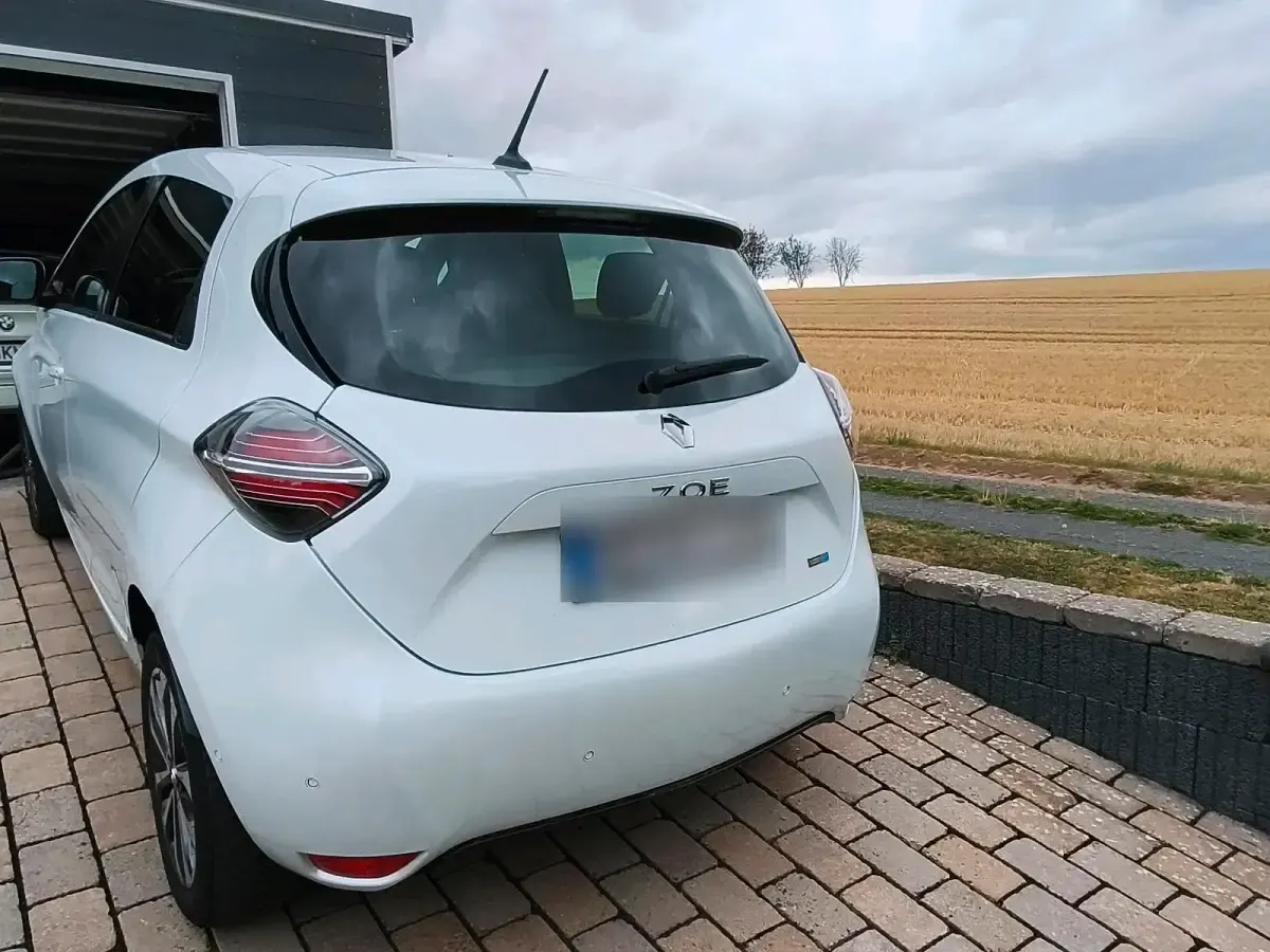 Gebraucht Renault Zoe Intens 99 kW (135 PS) 2021 Weiß Kleinwagen