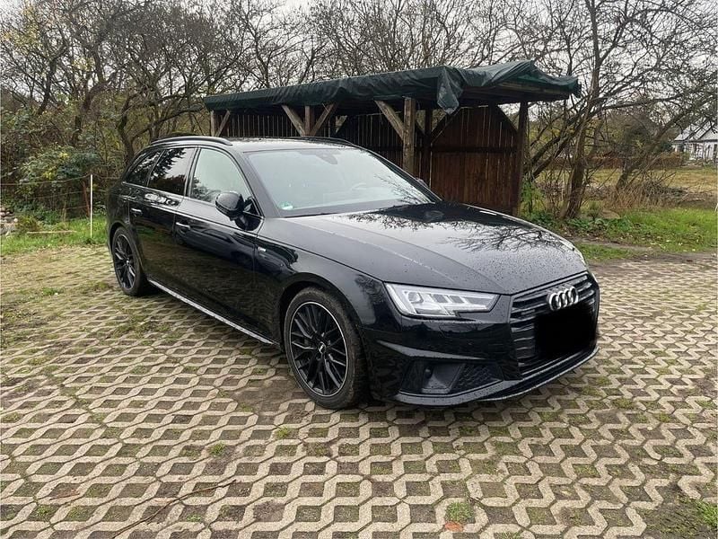 Gebraucht Audi A4 S-Line 231 PS (169 kW) 2019 Schwarz Kombi