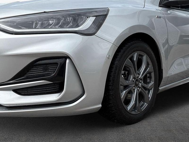 Gebraucht Ford Focus ST-Line X 125 PS (91 kW) 2023 Silber Kombi