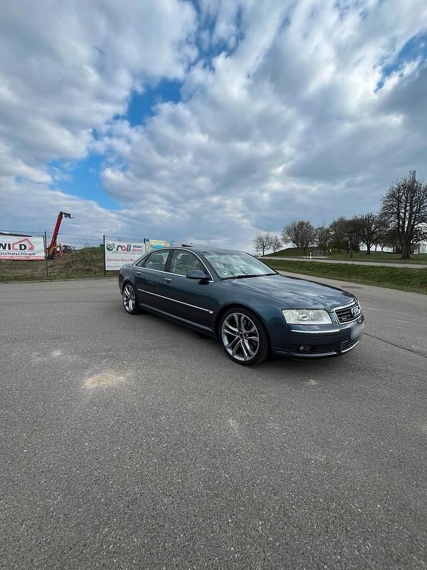 Gebraucht Audi A8 Comfort 335 PS (246 kW) 2003 Grau Limousine