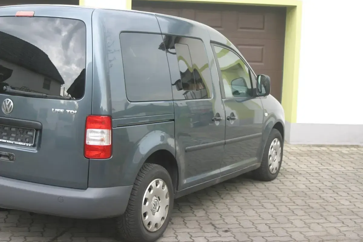Gebraucht VW Caddy 105 PS (77 kW) 2006 Grau Van / Kleinbus