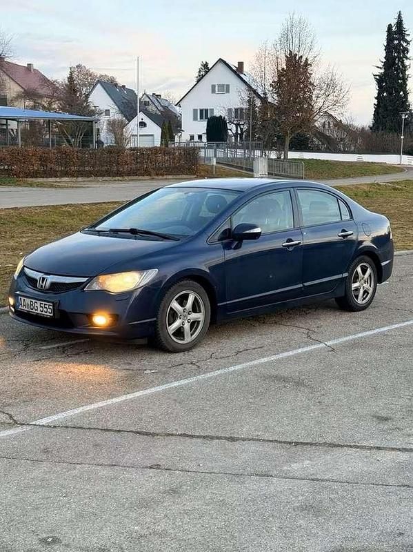 Gebraucht Honda Civic 140 PS (102 kW) 2012 Blau Limousine