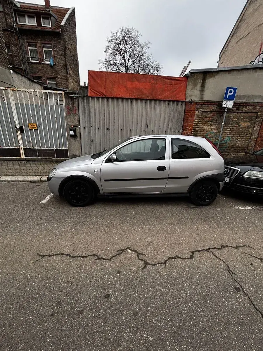 Gebraucht Opel Corsa Elegance 75 PS (55 kW) 2002 Silber Kleinwagen
