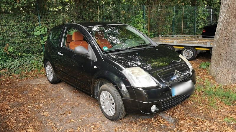 Schwarz Gebraucht 2005 Citroën C2 Kleinwagen | 750 € (Superpreis) - Bild 1/4