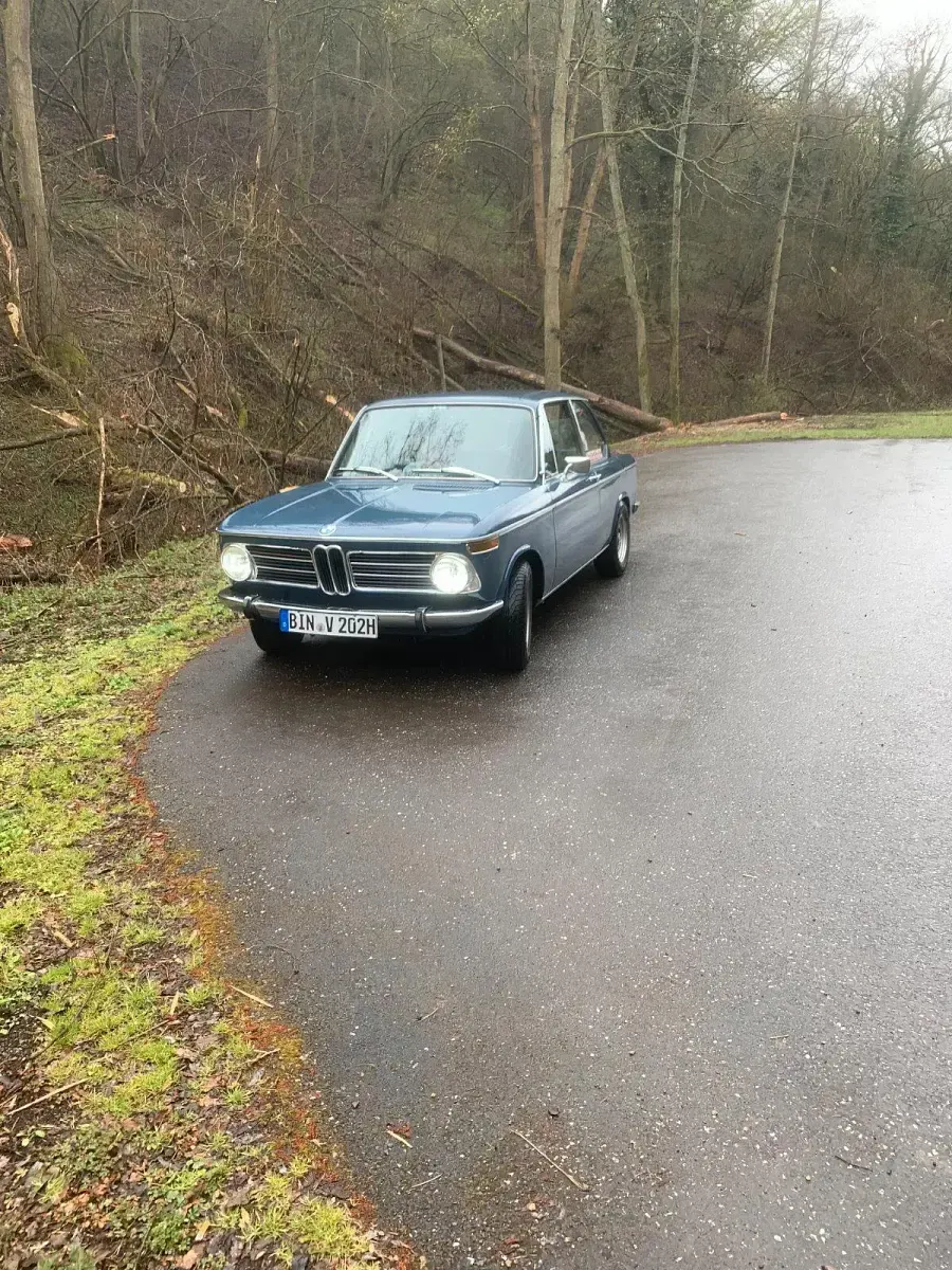 Gebraucht BMW 2002 130 PS (95 kW) 1971 Blau Limousine