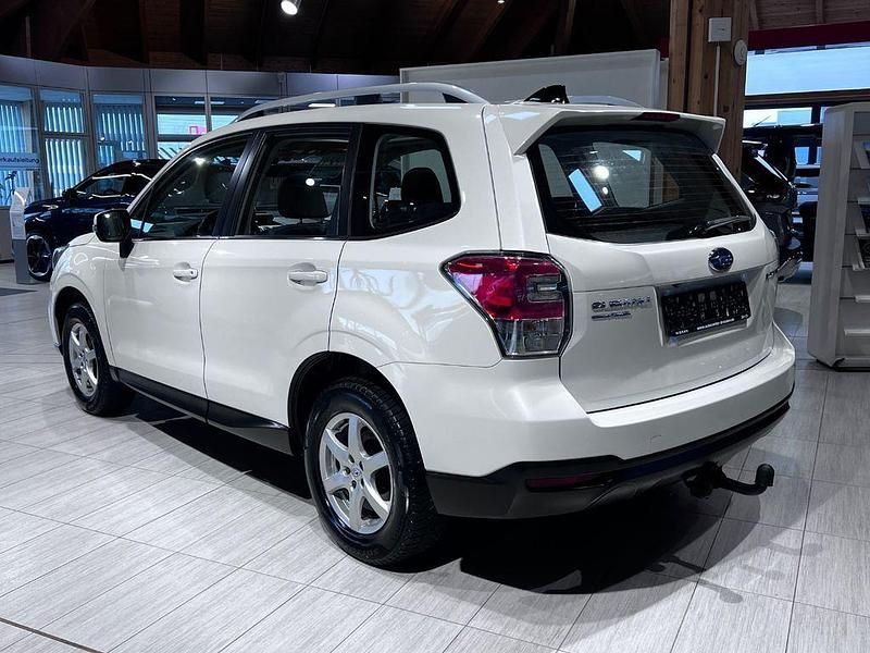 Gebraucht Subaru Forester Exclusive+ 150 PS (110 kW) 2017 Weiß SUV