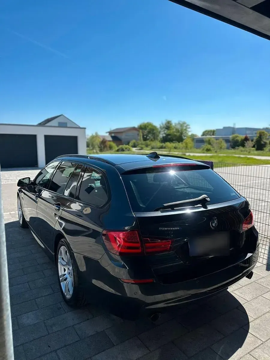 Gebraucht BMW 535 Shadowline 313 PS (230 kW) 2013 Grau Kombi