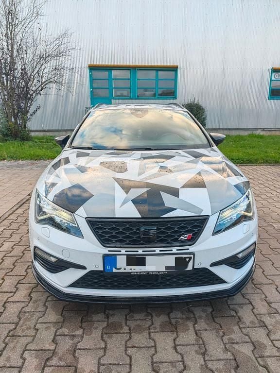 Gebraucht Seat Leon 4Drive 300 PS (220 kW) 2017 Weiß Limousine