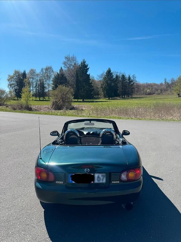 Second-hand Mazda MX5 110 CP (80 kW) 1999 Verde Cabrio