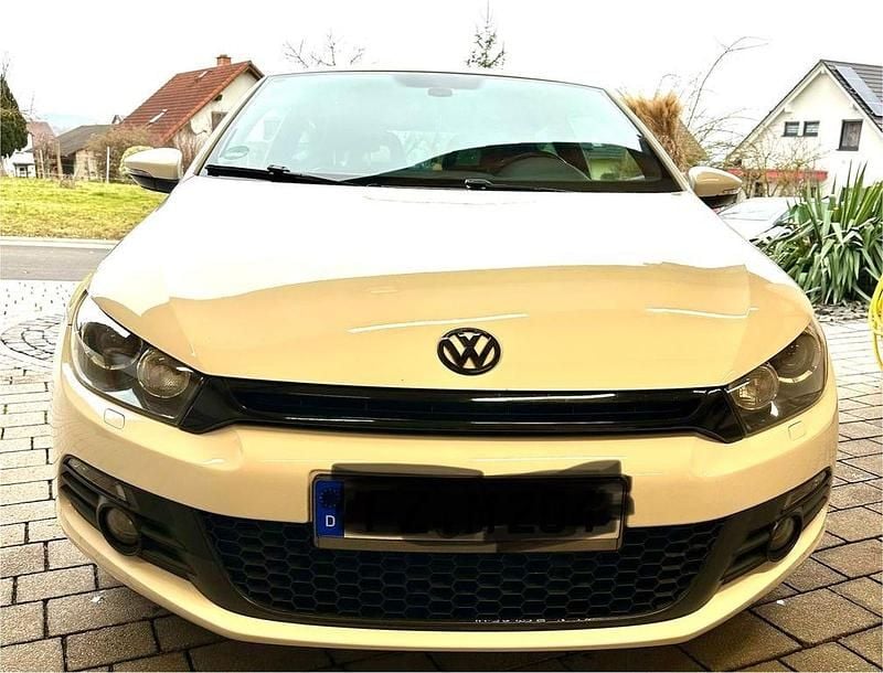 Gebraucht VW Scirocco 160 PS (117 kW) 2010 Weiß Coupé