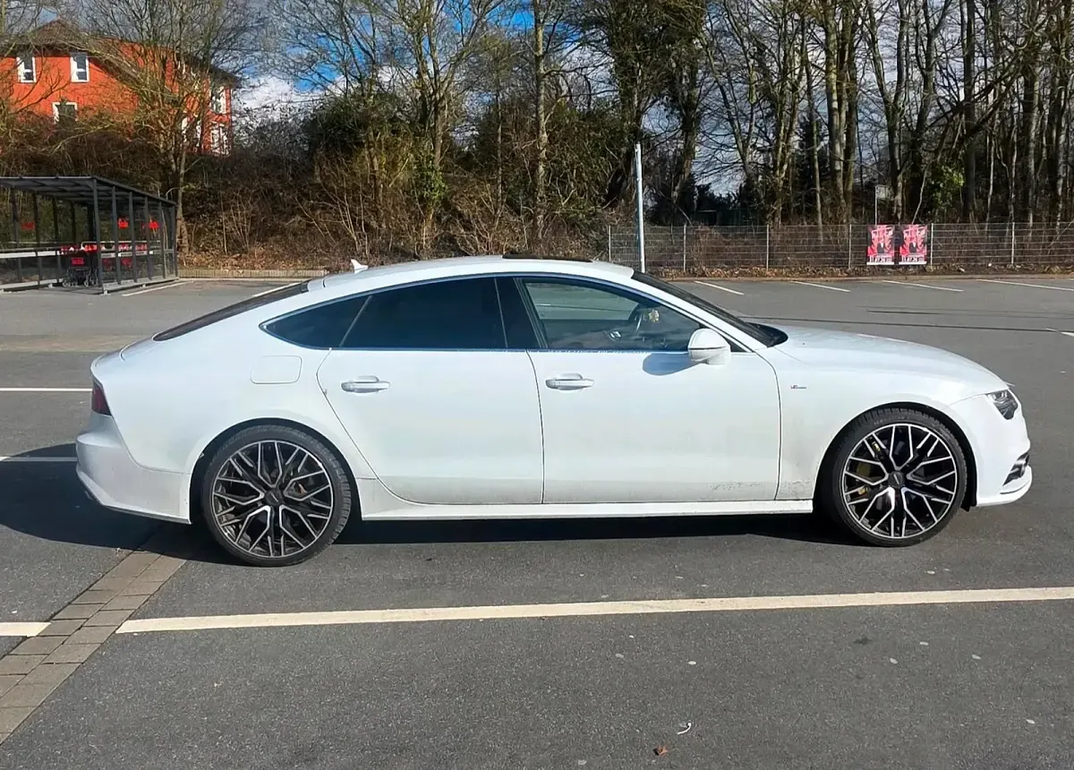 Gebraucht Audi A7 Sportback Competition 326 PS (239 kW) 2018 Weiß Kleinwagen